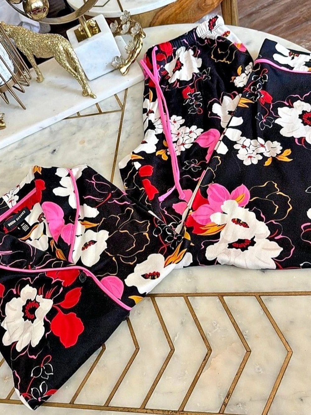 Room Service Floral Pajama Set in Black & Pink Size Medium